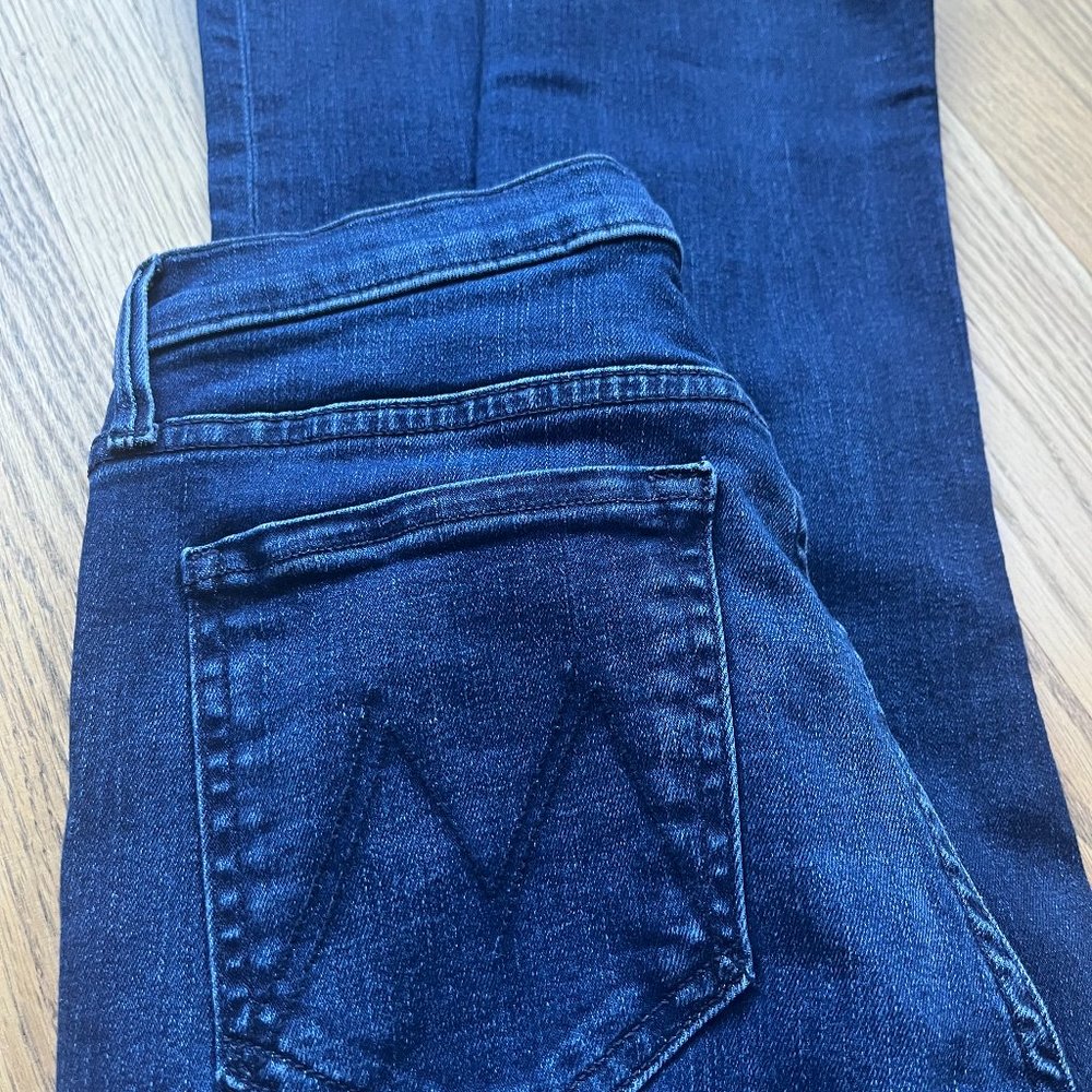MOTHER Jeans High Waisted Runway Size 27